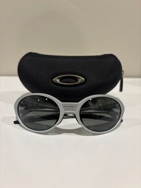 Oakley Eye Jacket NWOT